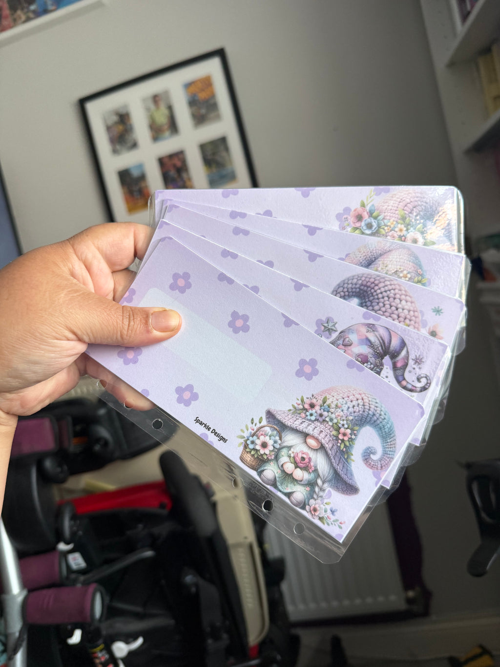 Custom Card-Style Vellum Cash Wallets