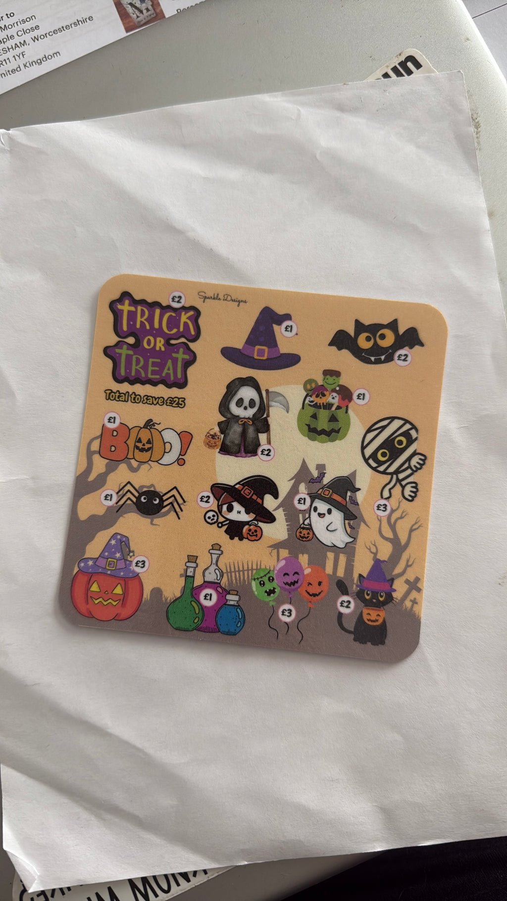 Mini saving challenge trackers