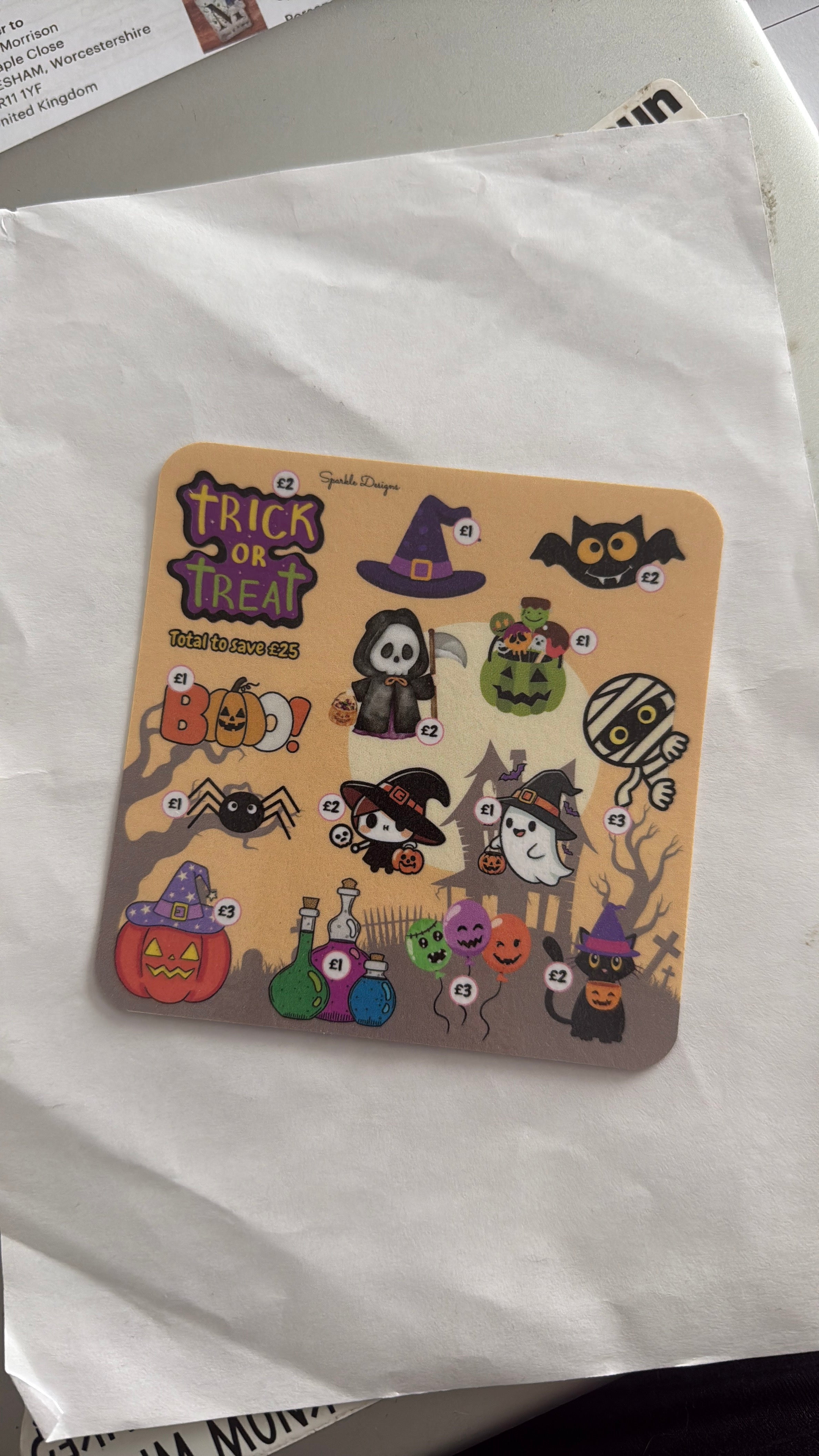 Mini saving challenge trackers