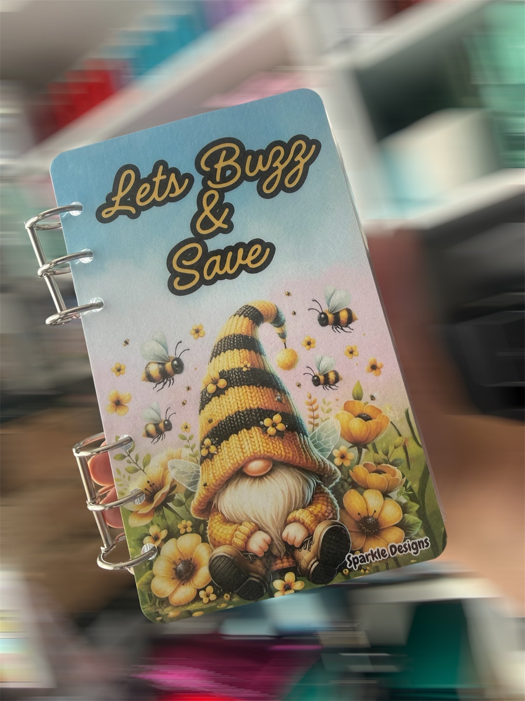 Let’s buzz a and save binderless binder - comes with 2 tracker design choices.
